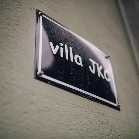 Apartment Jkc *